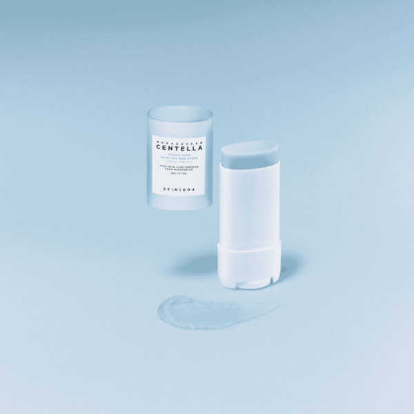 SKIN1004 Madagascar Centella Hyalu-Cica Silky Fit Sun Stick SPF50+ PA++++ (20g) - Image 4